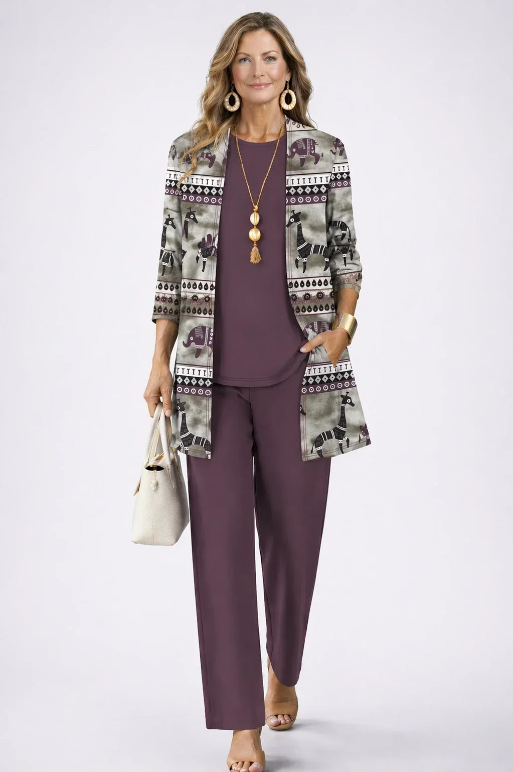 Conjunto de tres piezas ciruela con estampado safari - Foto 1