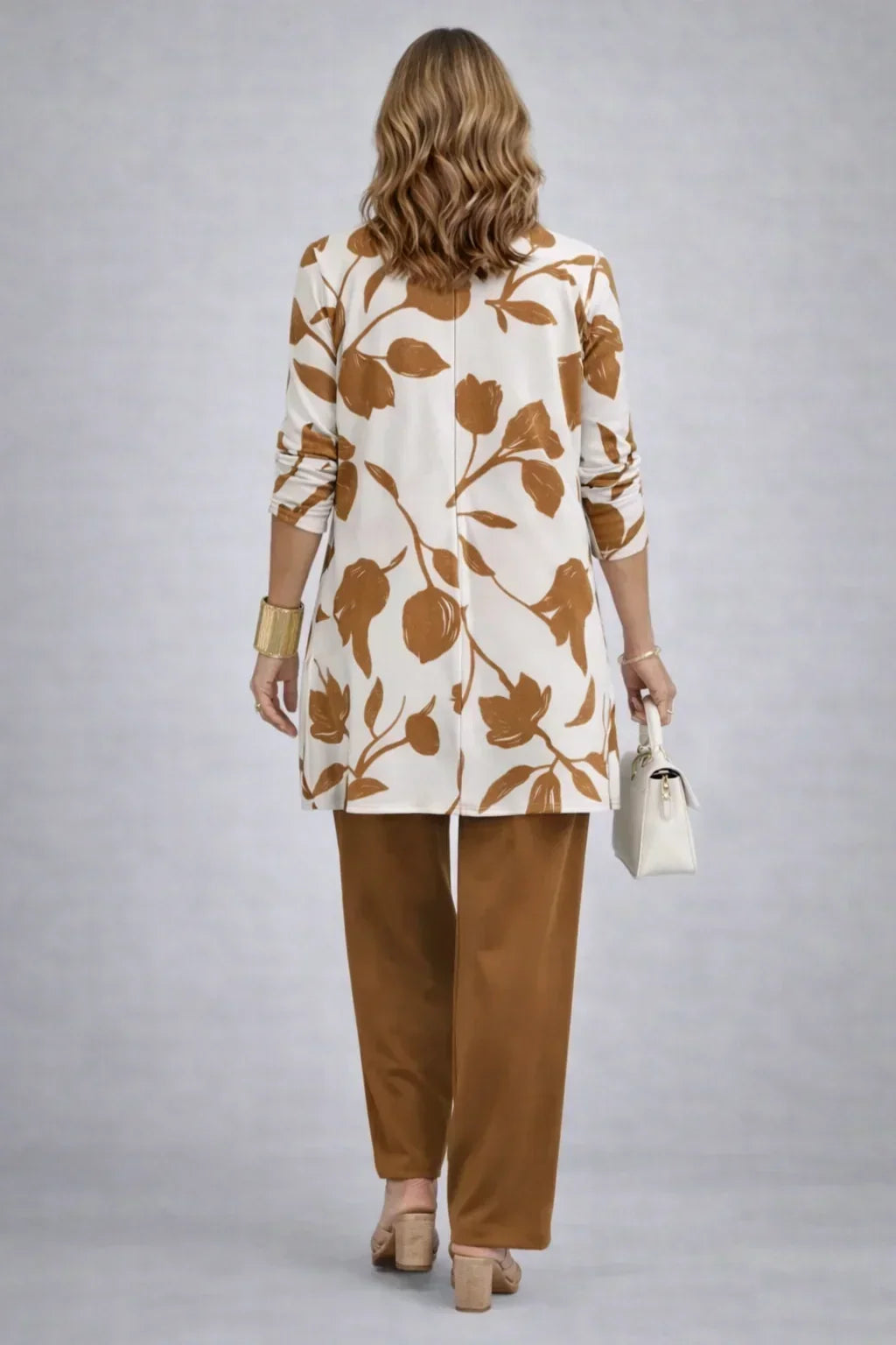 Conjunto de tres piezas caramelo con estampado de hojas - Foto 2