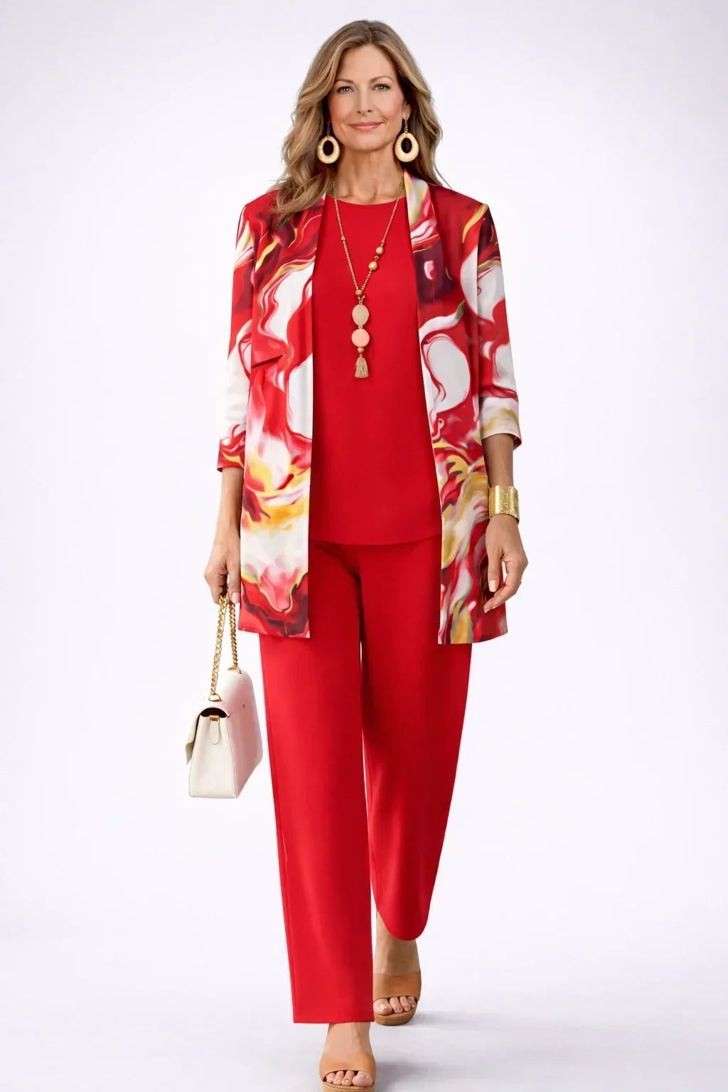 Conjunto de tres piezas rojo con estampado de espirales - Foto 1