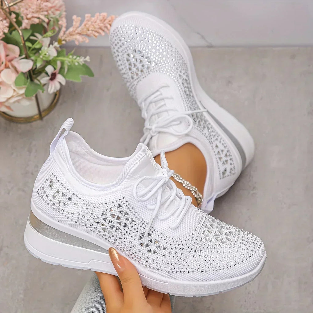 Zapatillas de malla con detalles brillantes – María - Foto 4