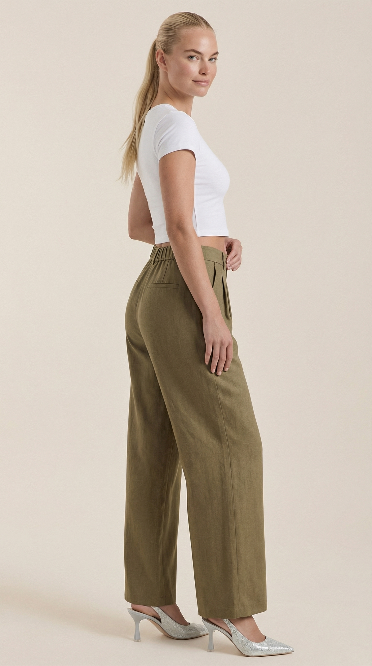 Pantalón de talle alto para mujer con pinzas y pierna ancha - Foto 4