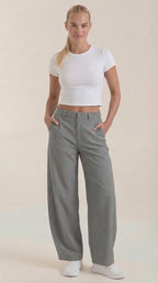 Pantalón ancho de mujer ligero y fluido con cintura alta - Foto 6