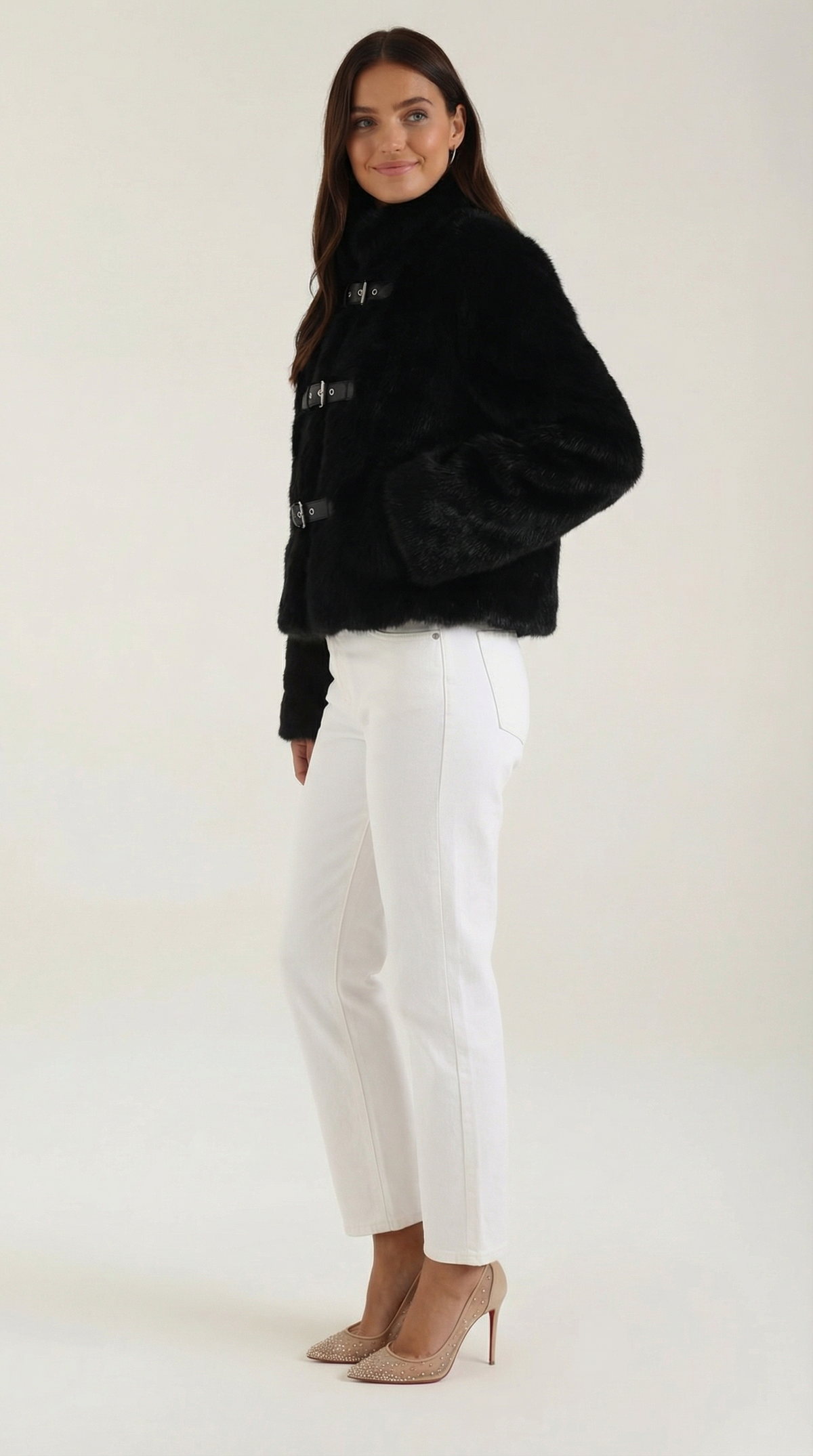 Chaqueta corta de pelo sintético para mujer con hebillas - Foto 2