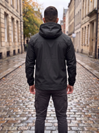 Chaqueta impermeable con capucha ajustable para hombre - Foto 7