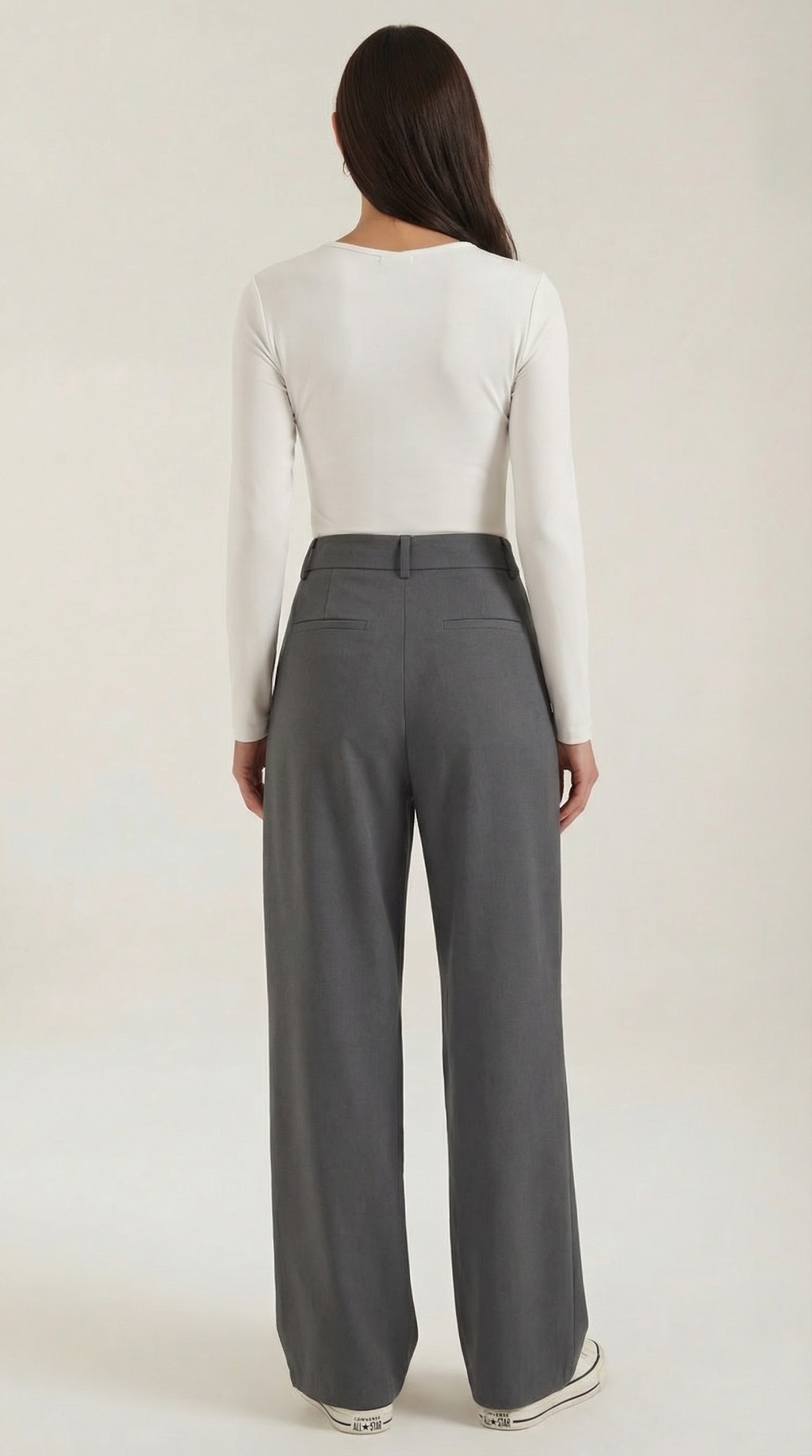 Pantalón ancho de mujer con cintura asimétrica y botones - Foto 10