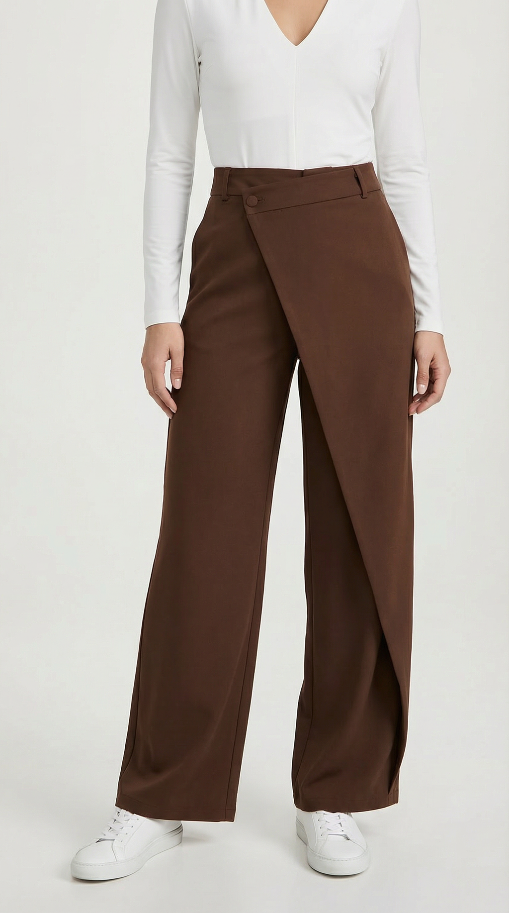 Pantalón ancho de mujer con cintura asimétrica y botones - Foto 7