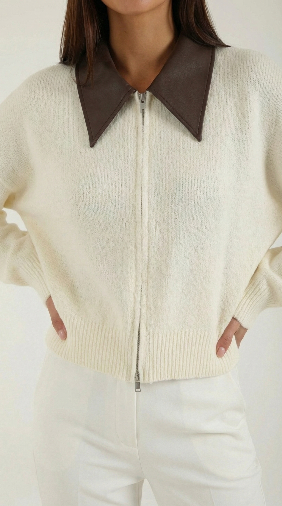 Chaqueta de punto corta para mujer con cuello en contraste - Foto 8